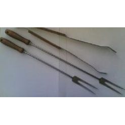 TENEDOR BARBACOA M/MADERA 50 cm